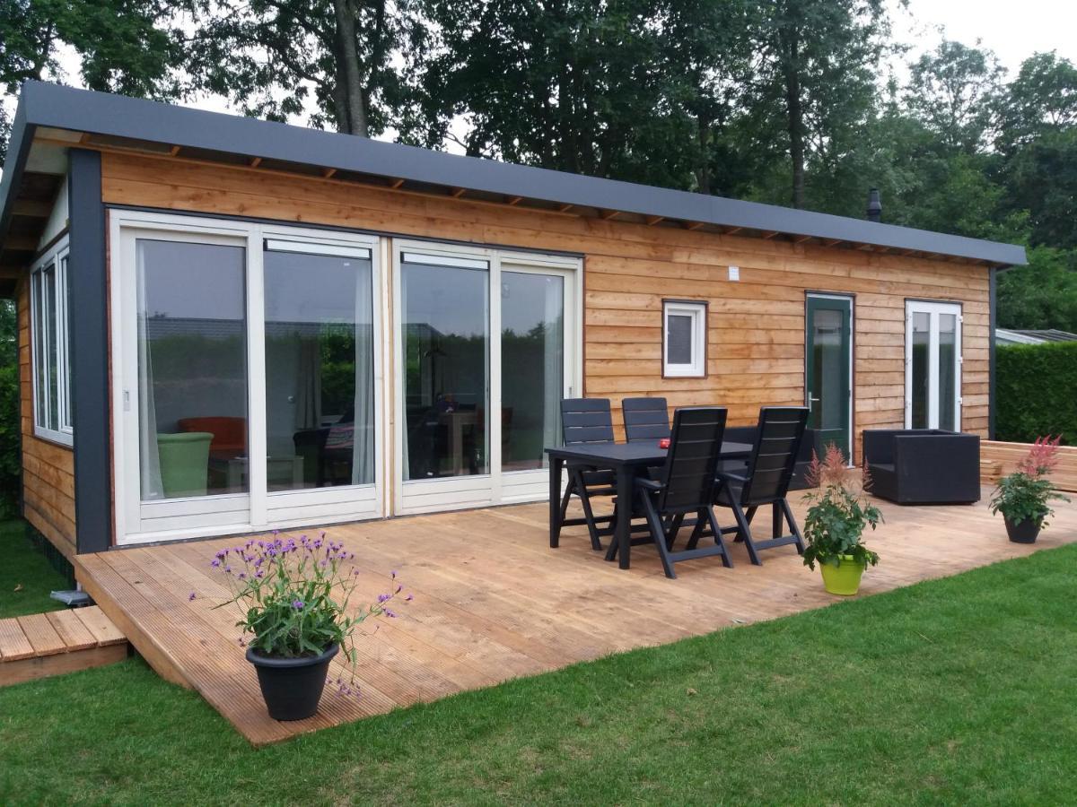 Luxe Bungalow Op Rustig Vakantiepark. Dronrijp Eksteriør billede